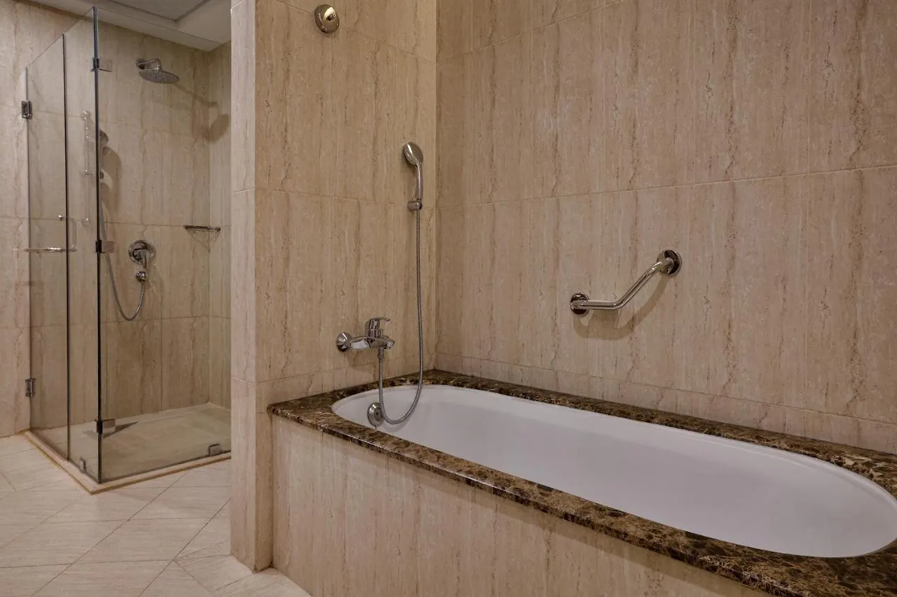 La Suite Dubai Hotel & Apartments
