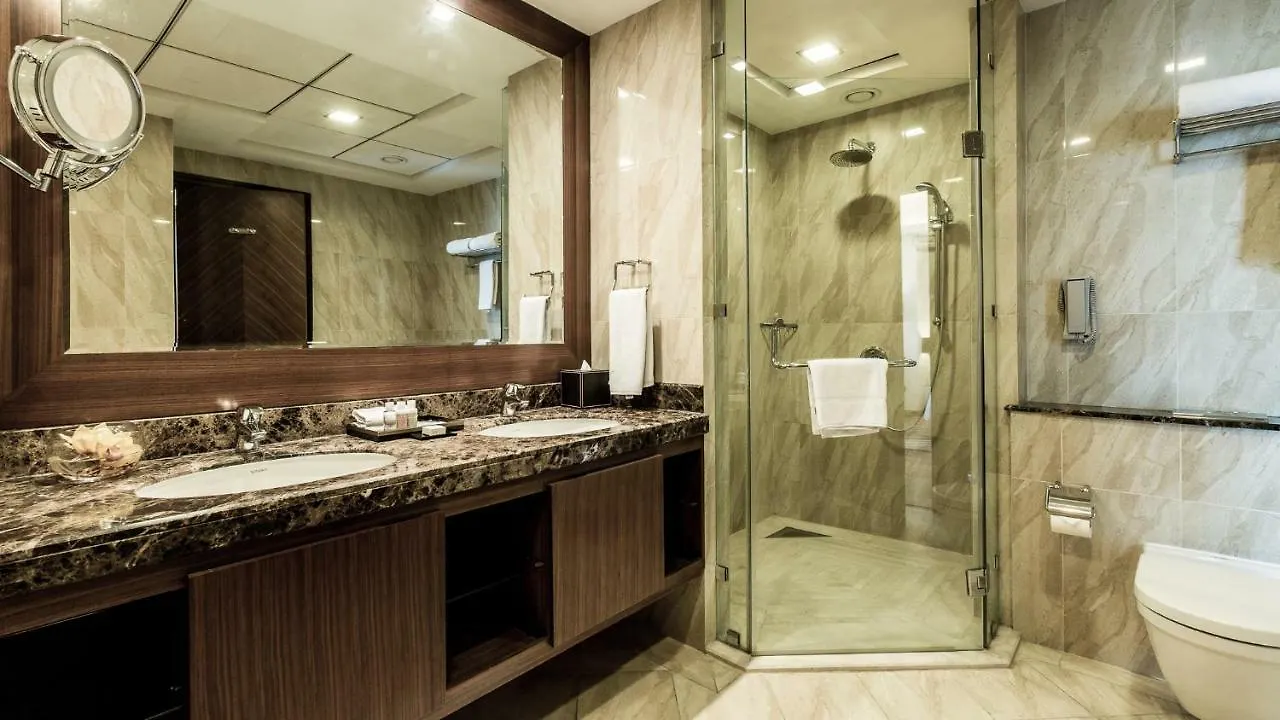 La Suite Dubai Hotel & Apartments