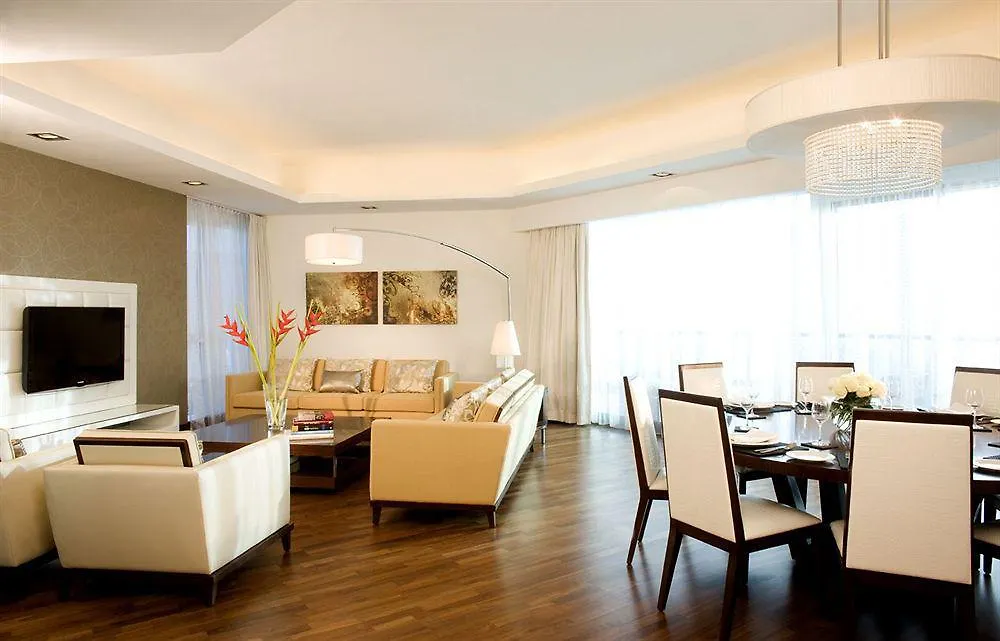 La Suite Dubai Hotel & Apartments