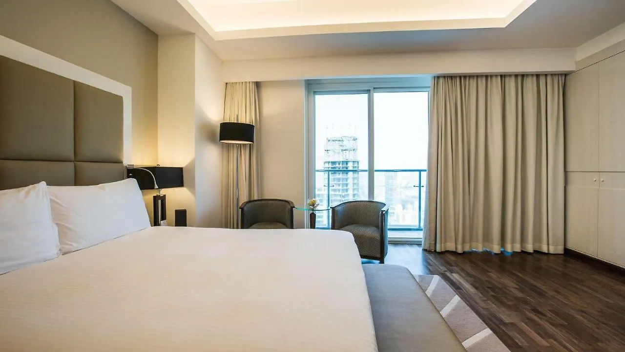 La Suite Dubai Hotel & Apartments